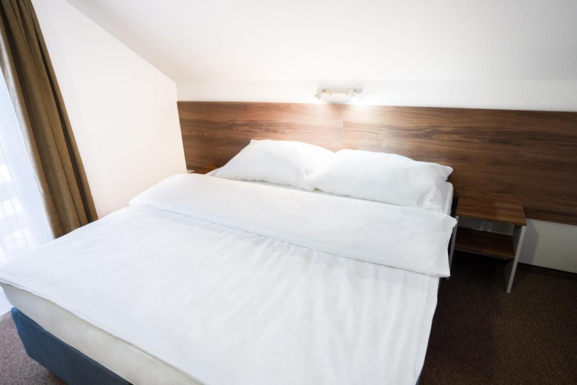 Apartmany Banff Bešeňová Eksteriør billede