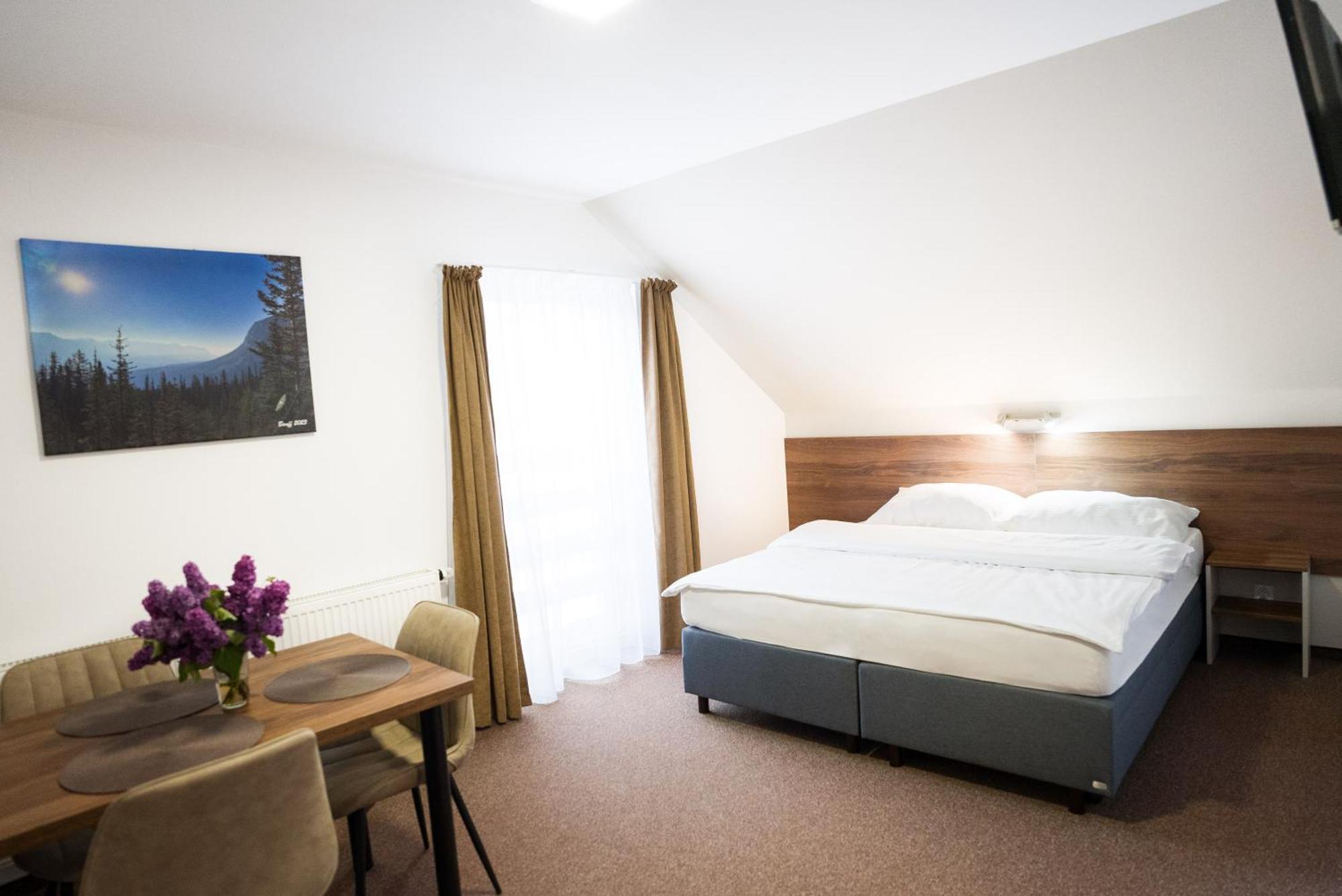 Apartmany Banff Bešeňová Eksteriør billede