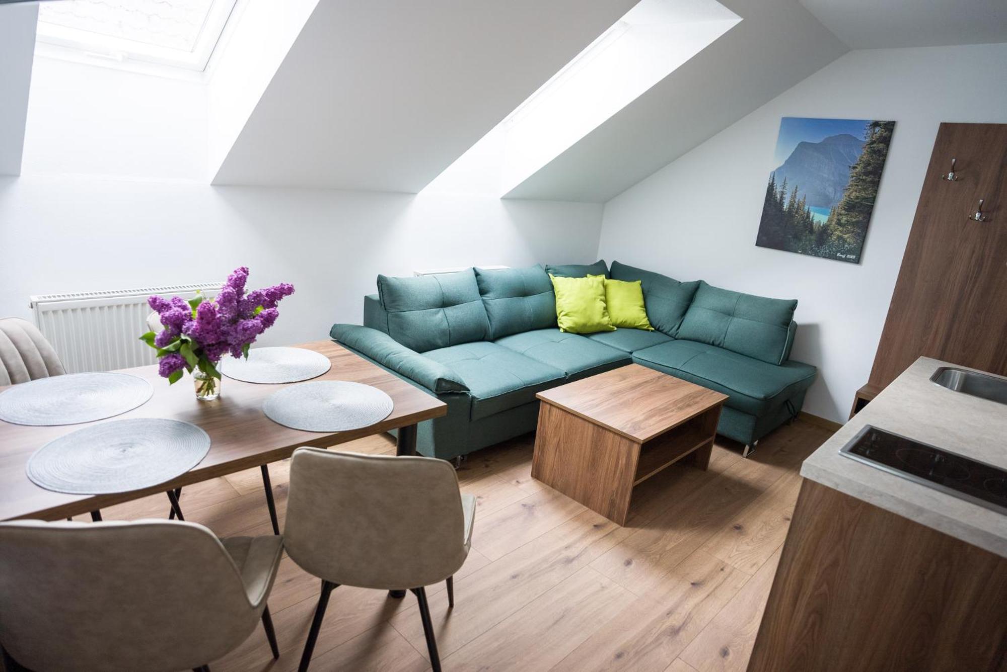 Apartmany Banff Bešeňová Eksteriør billede