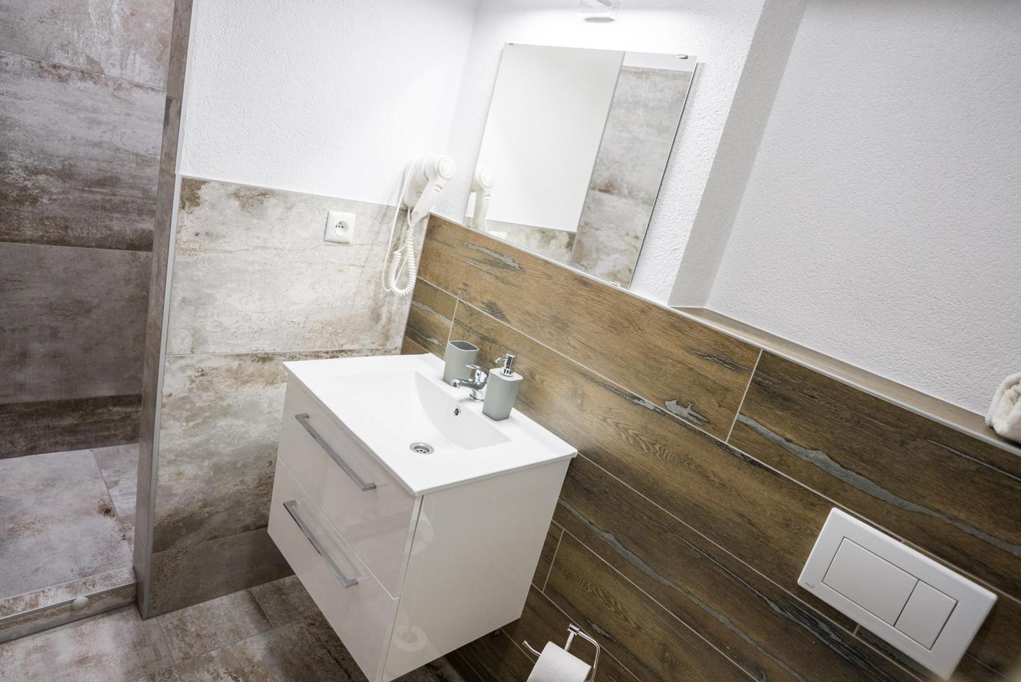 Apartmany Banff Bešeňová Eksteriør billede