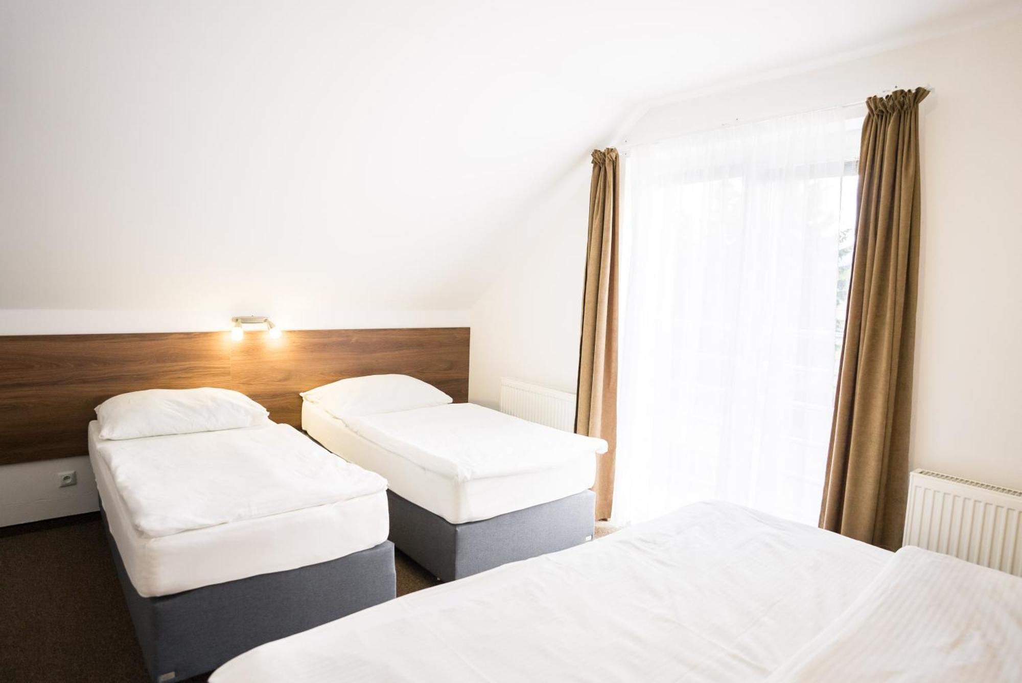 Apartmany Banff Bešeňová Eksteriør billede