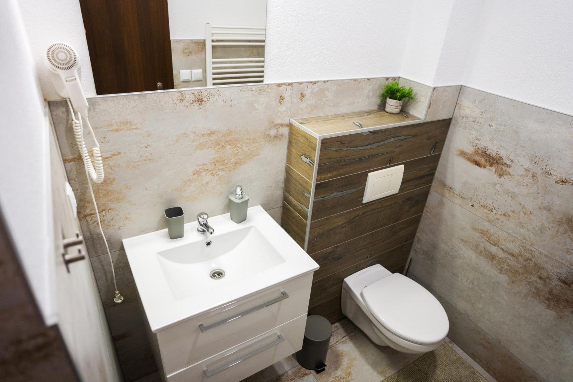 Apartmany Banff Bešeňová Eksteriør billede