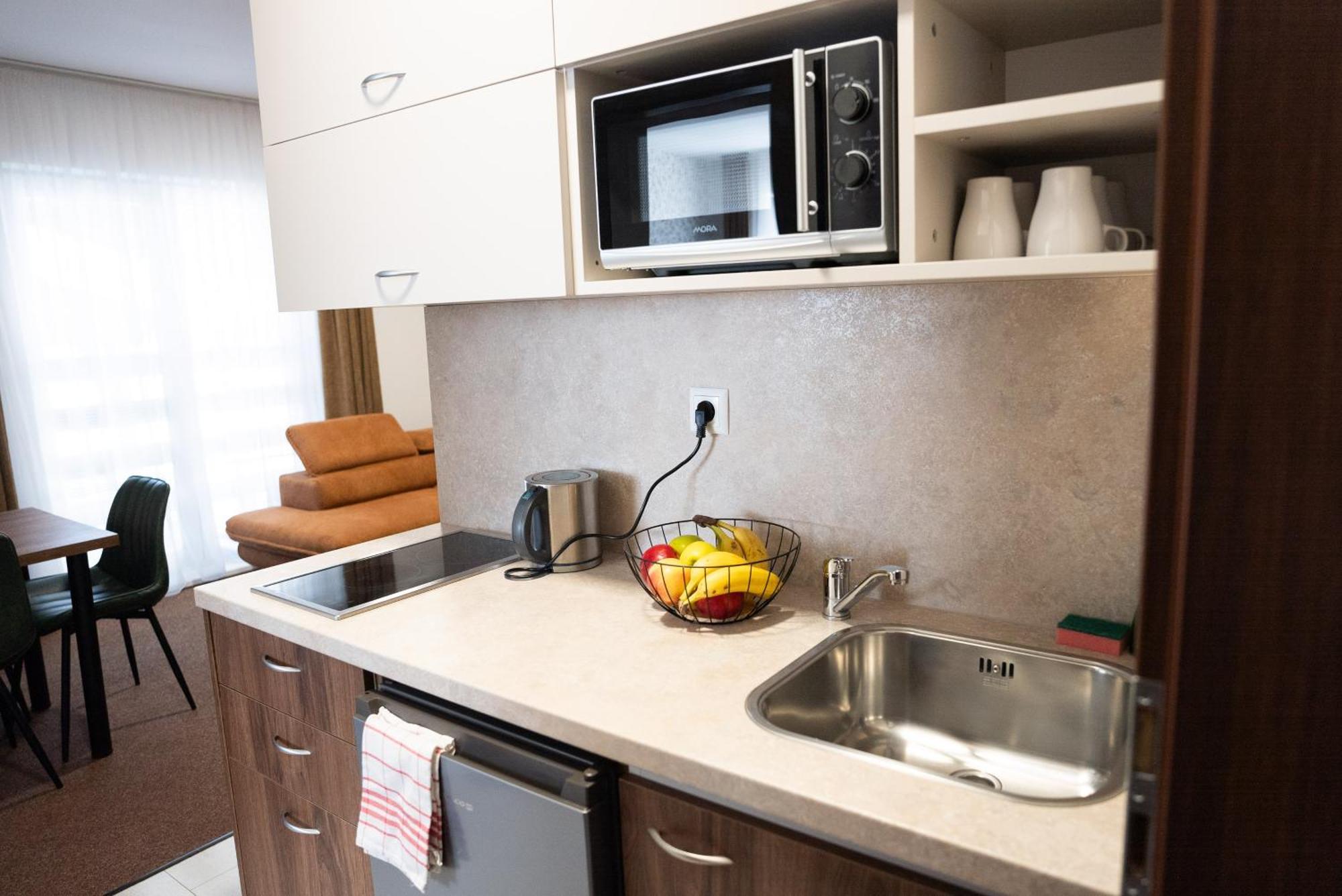 Apartmany Banff Bešeňová Eksteriør billede